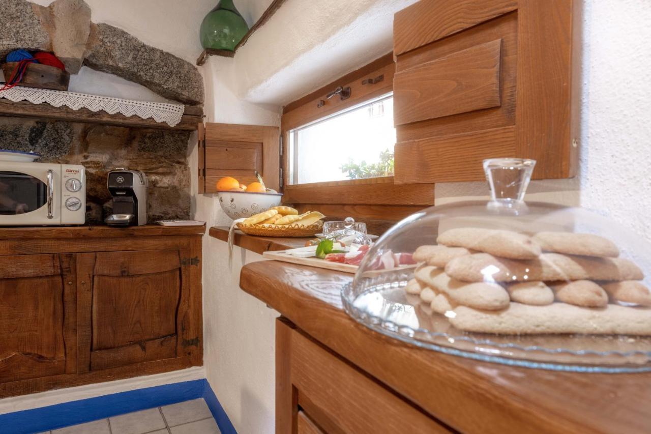 Casa Masini Bed & Breakfast Fonni Exterior foto