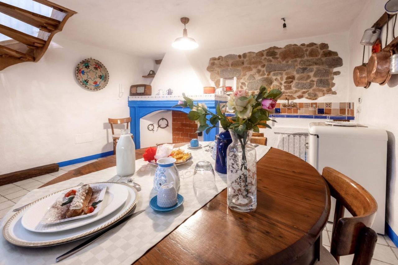 Casa Masini Bed & Breakfast Fonni Exterior foto